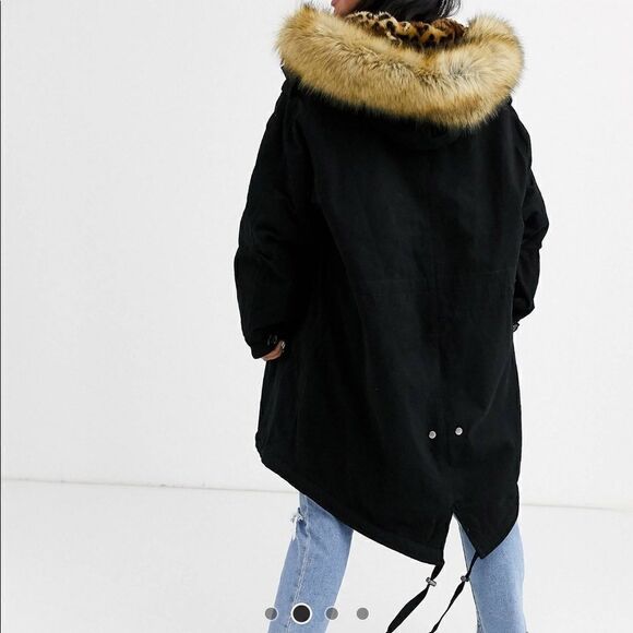 Luxe Parka with faux fur animal lining - Picture 4 of 4